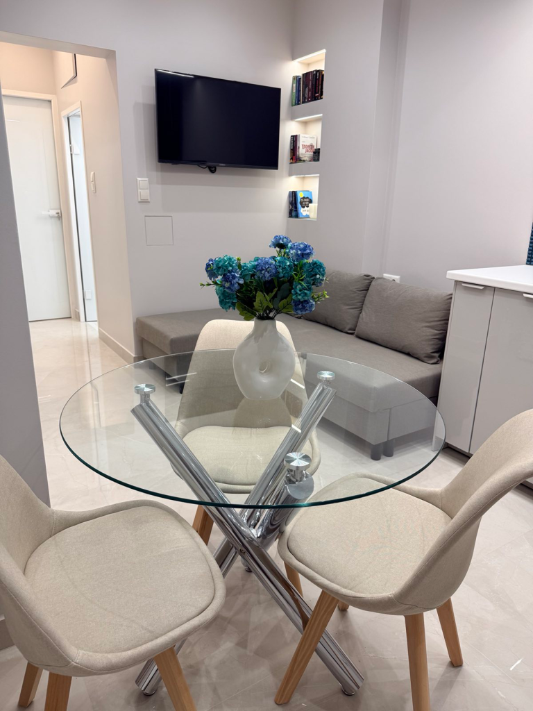 Zografou apartment — 4