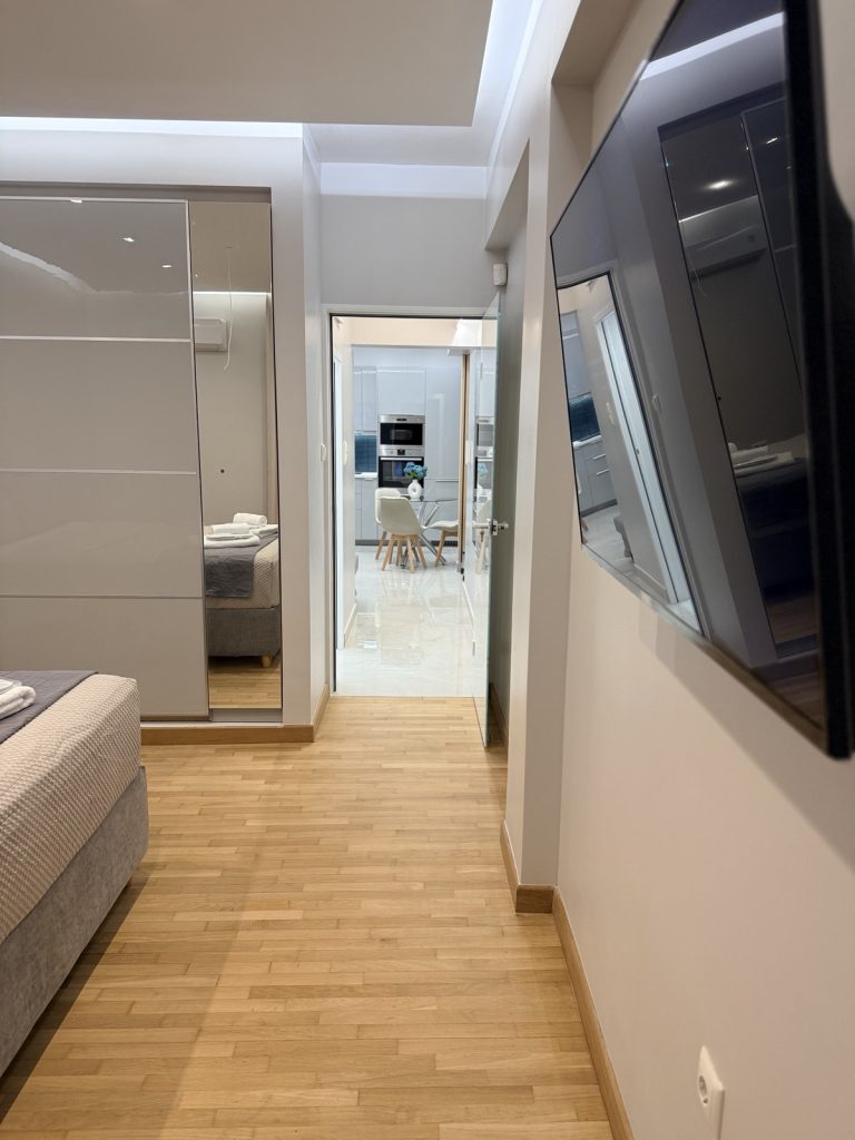 Zografou apartment — 3